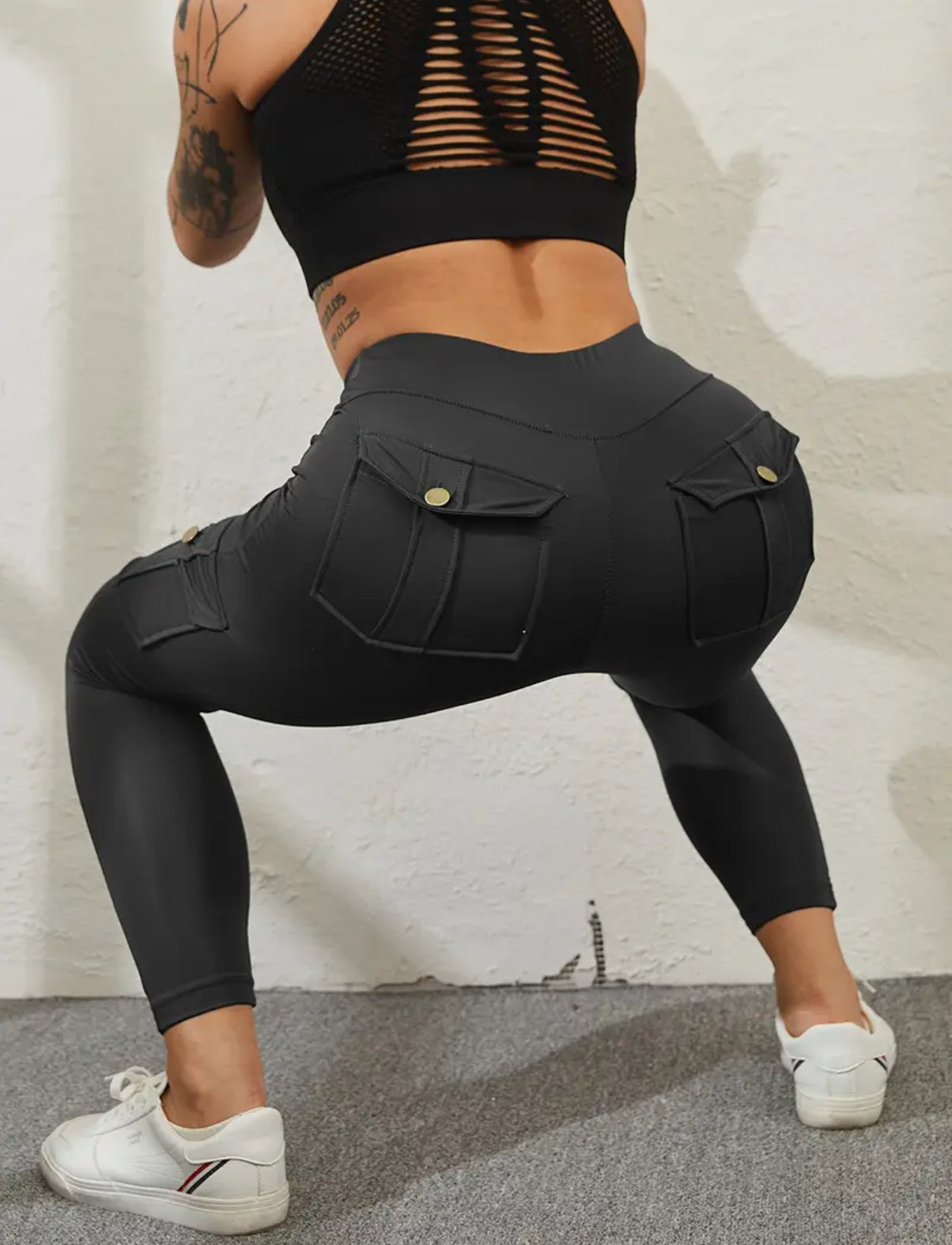 Black High Waisted Stretch Yoga Pants with Pockets