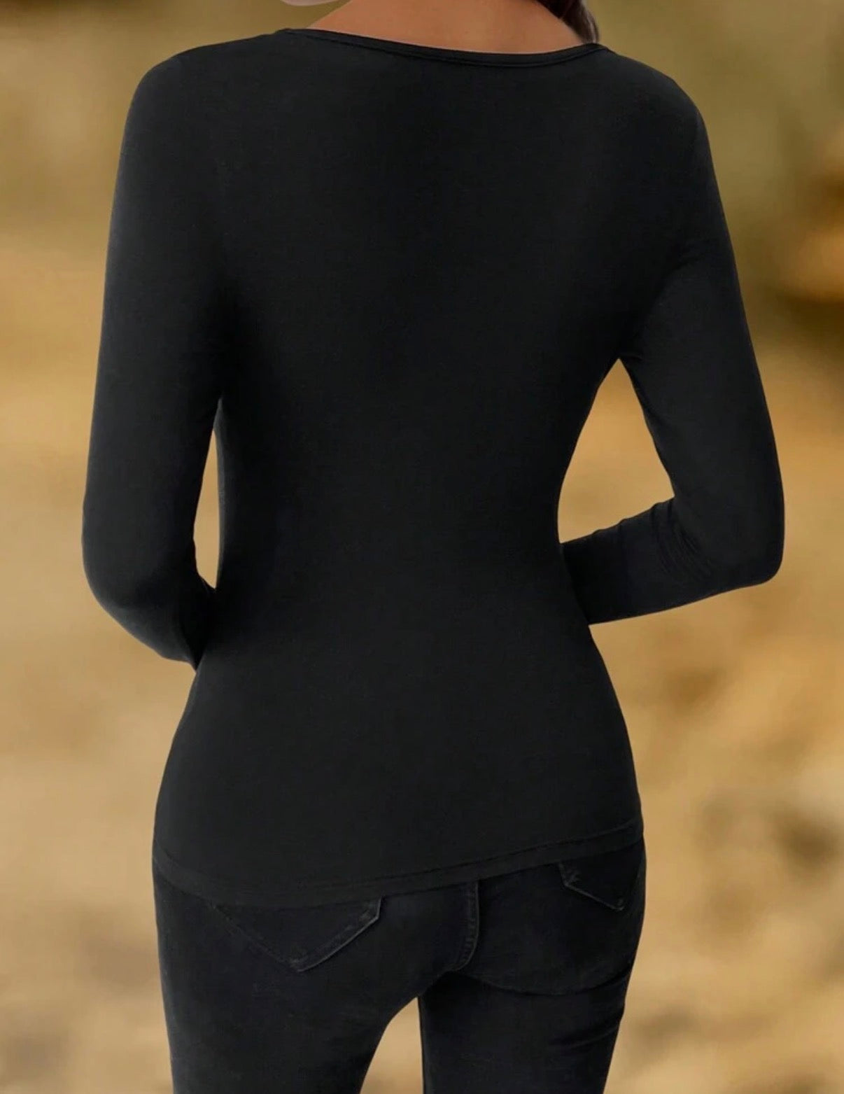 Black Scallop Neck Long Sleeve Top