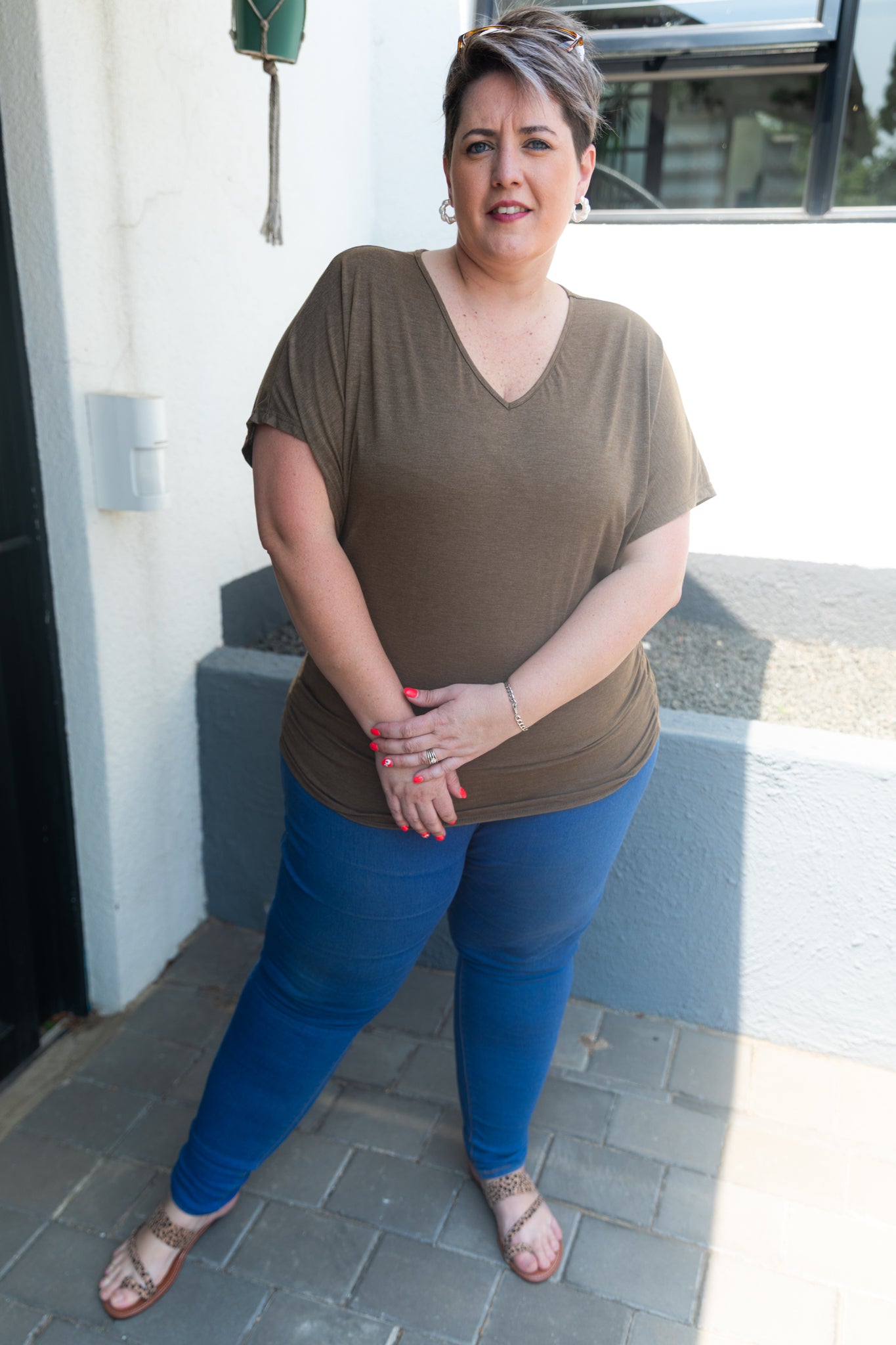 Brown V-Neck Batwing Curve Top