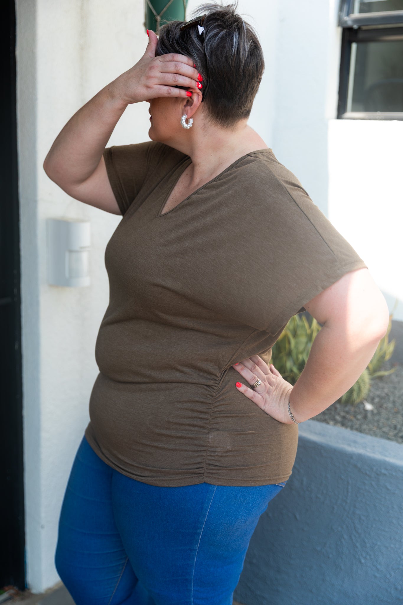 Brown V-Neck Batwing Curve Top