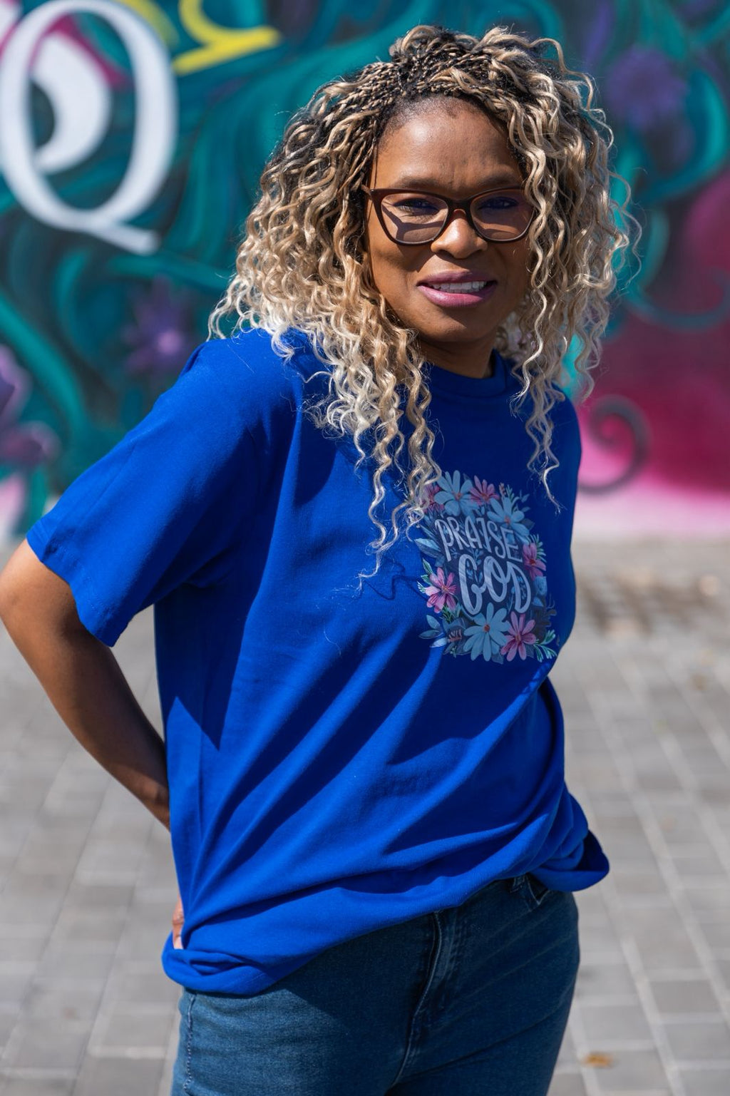 Bright Floral Faith Graphic Tees – Easy Fit Unisex