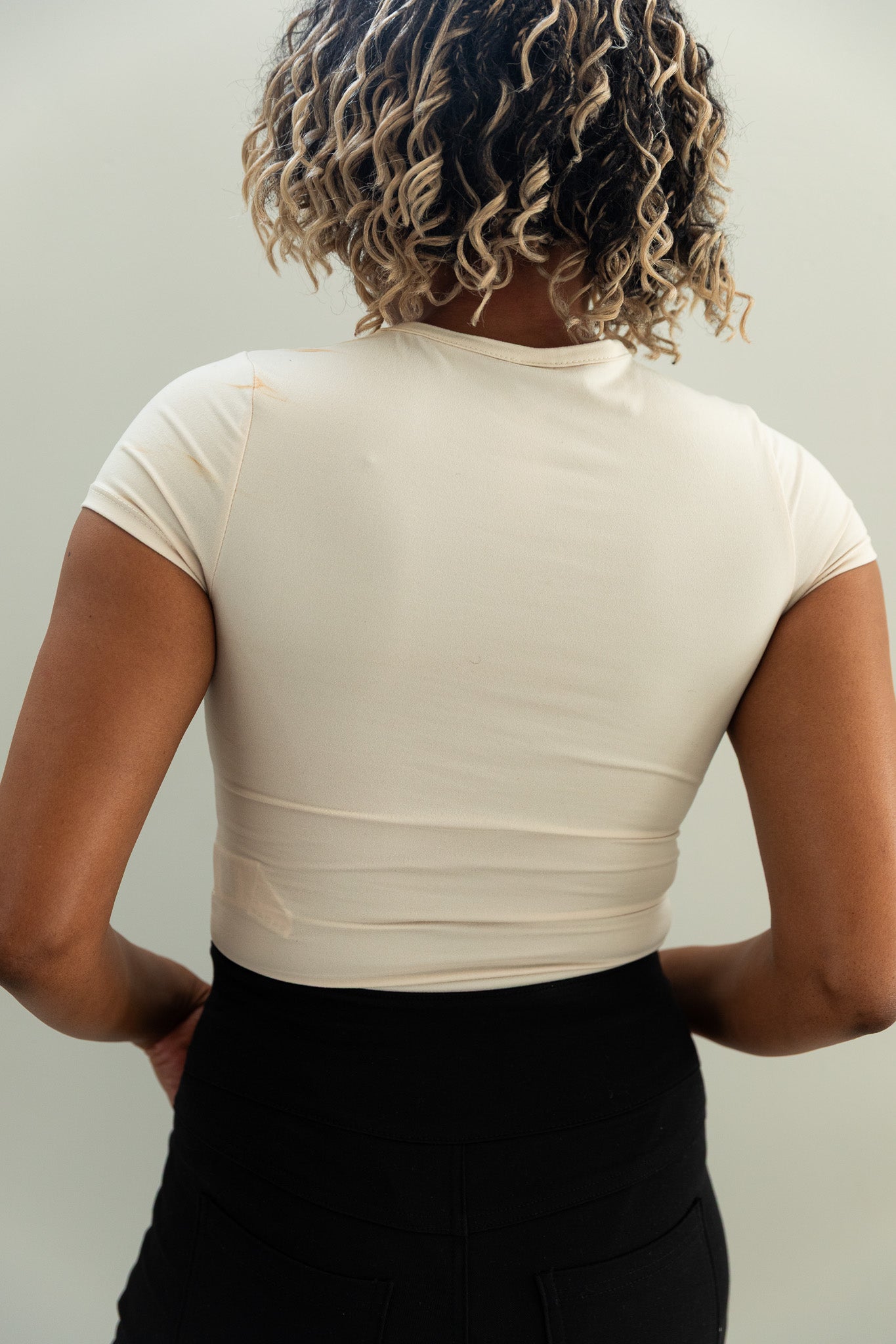 Beige Classic Short Sleeve Bodysuit – Solid Color Staple