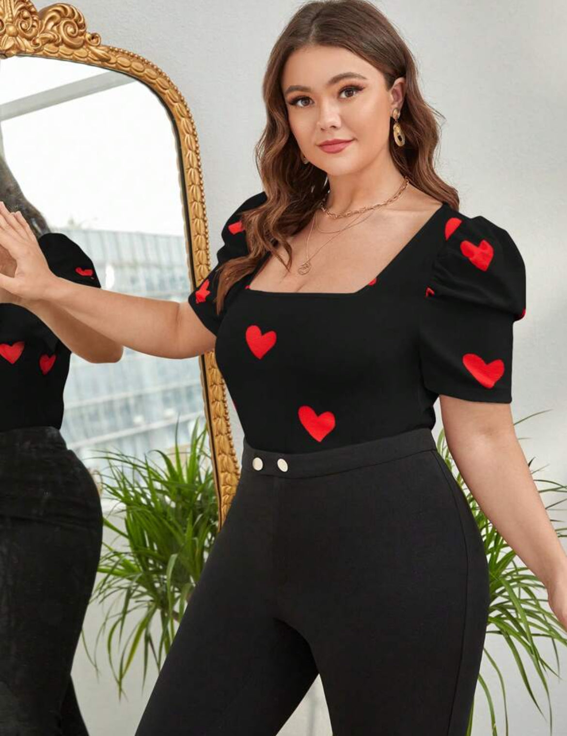 SHEIN Privé Plus Size Heart Print Square Neck Puff Sleeve T-Shirt