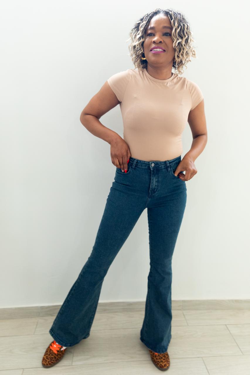 Dark Beige Classic Short Sleeve Bodysuit – Solid Color Staple