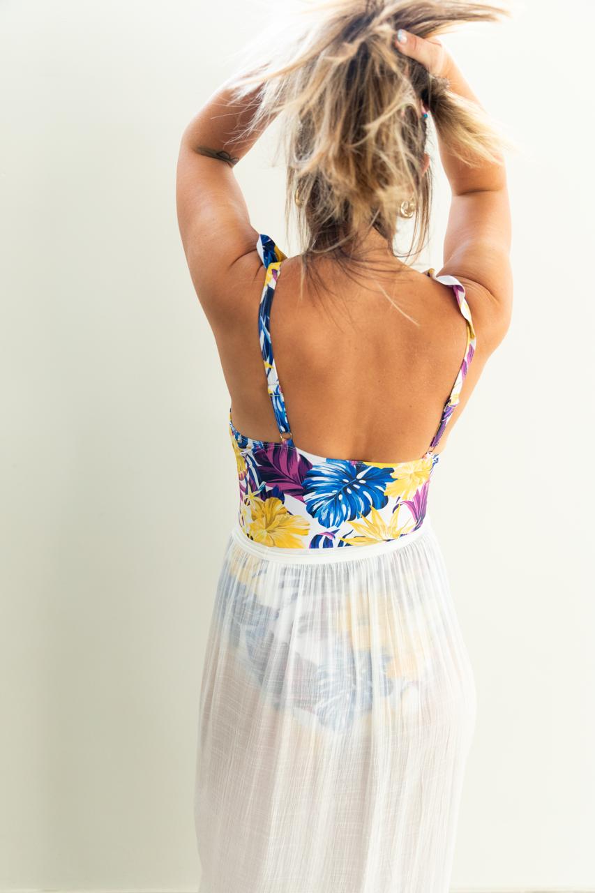 SHEIN Swim Summer Beach Floral & Plant Printed Twist Front Swimsuit And Ruffle Hem