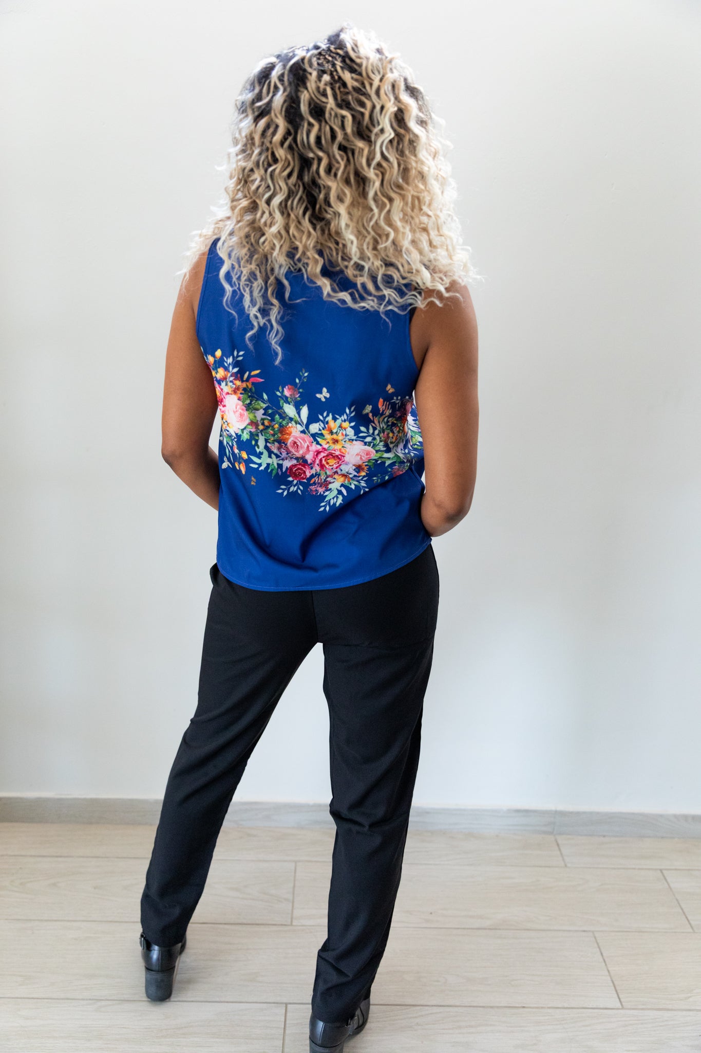 Blue SHEIN Clasi Women Casual Floral Print Camisole Vest, Suitable For Summer