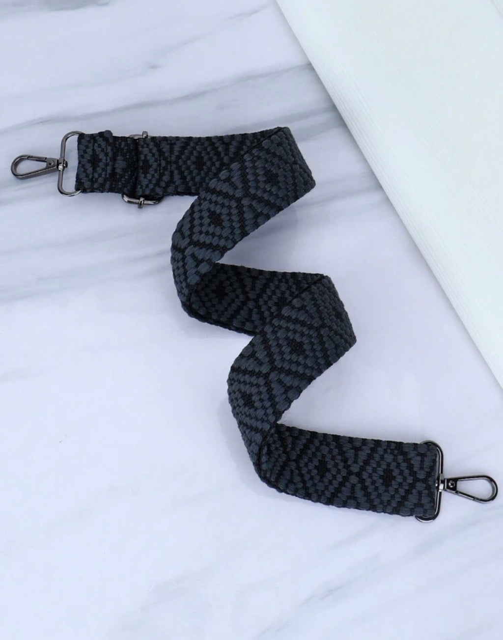 Black-Adjustable-Bag-Straps-side