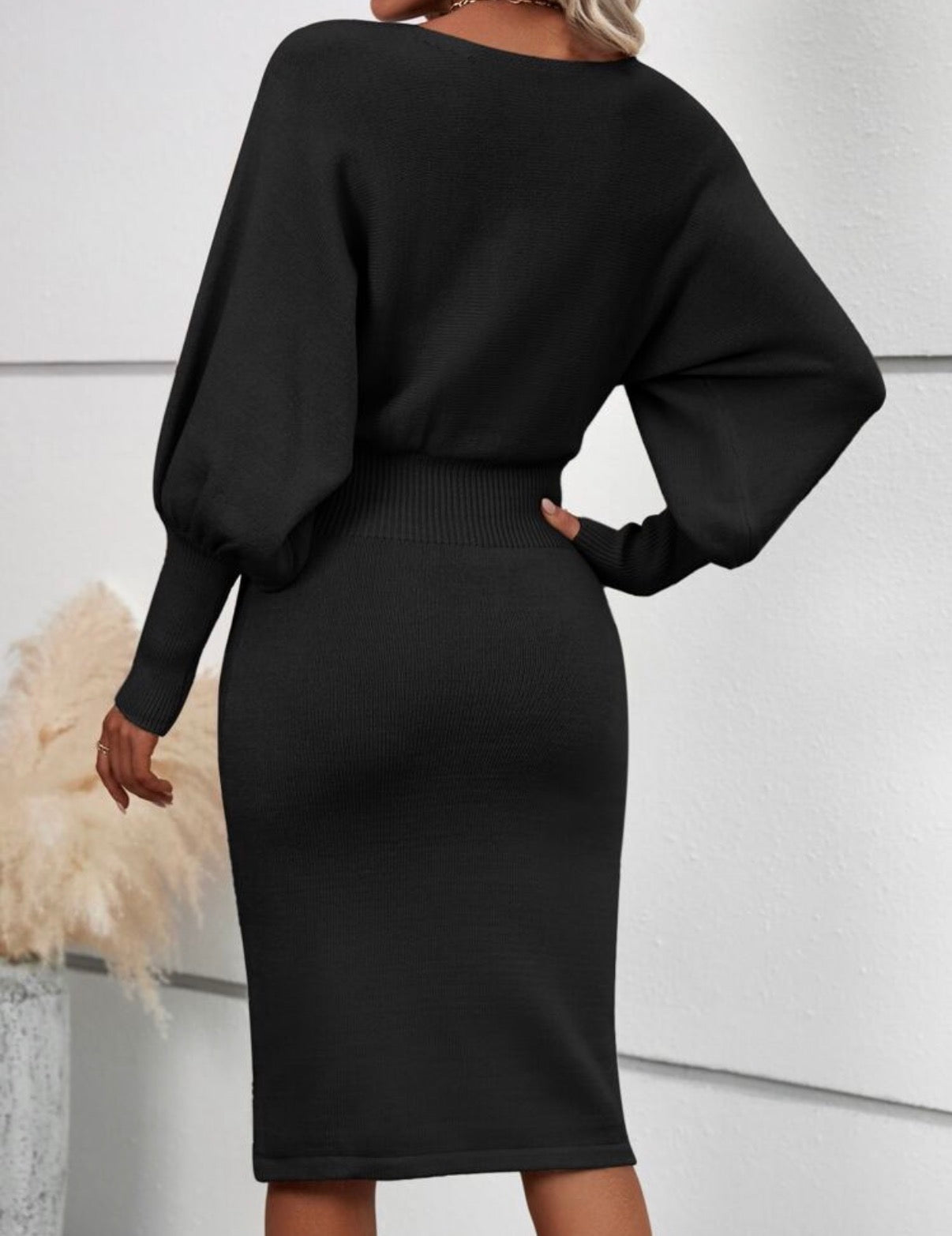Black-Luxury-Knit-Sculp- Dress-back