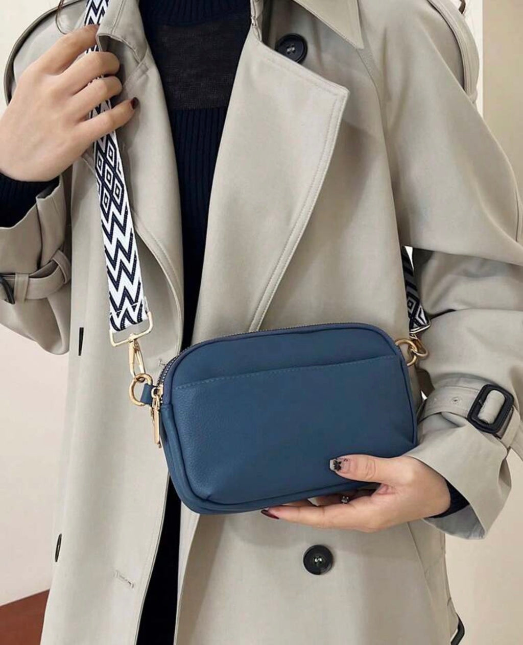 Blue-Everyday-Crossbody-Bag-front
