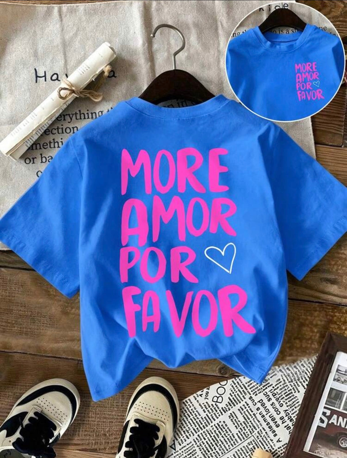 Blue-Pink-Contrast-More-Amor-Por-Favor-Graphic-T-Shirt-front-back
