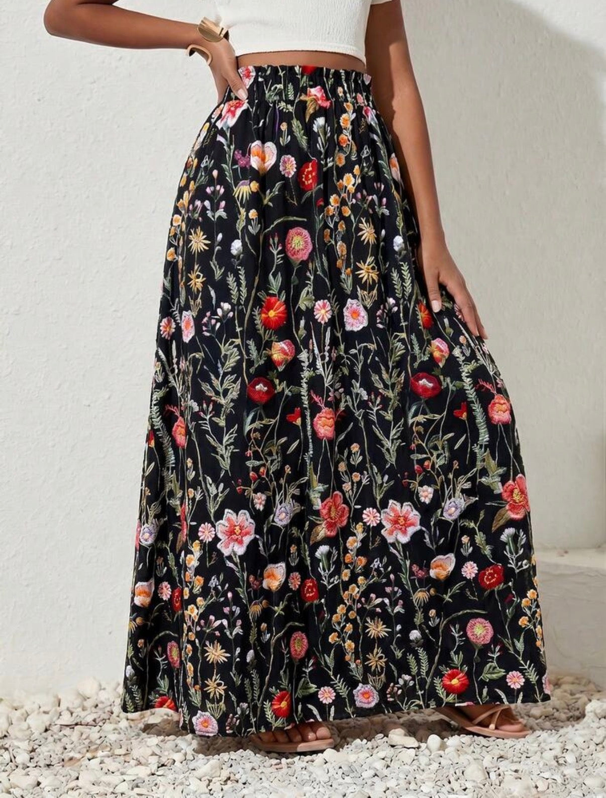 CURVE-Black-Floral-Easy-Fit-Waist-Maxi-Skirt-side