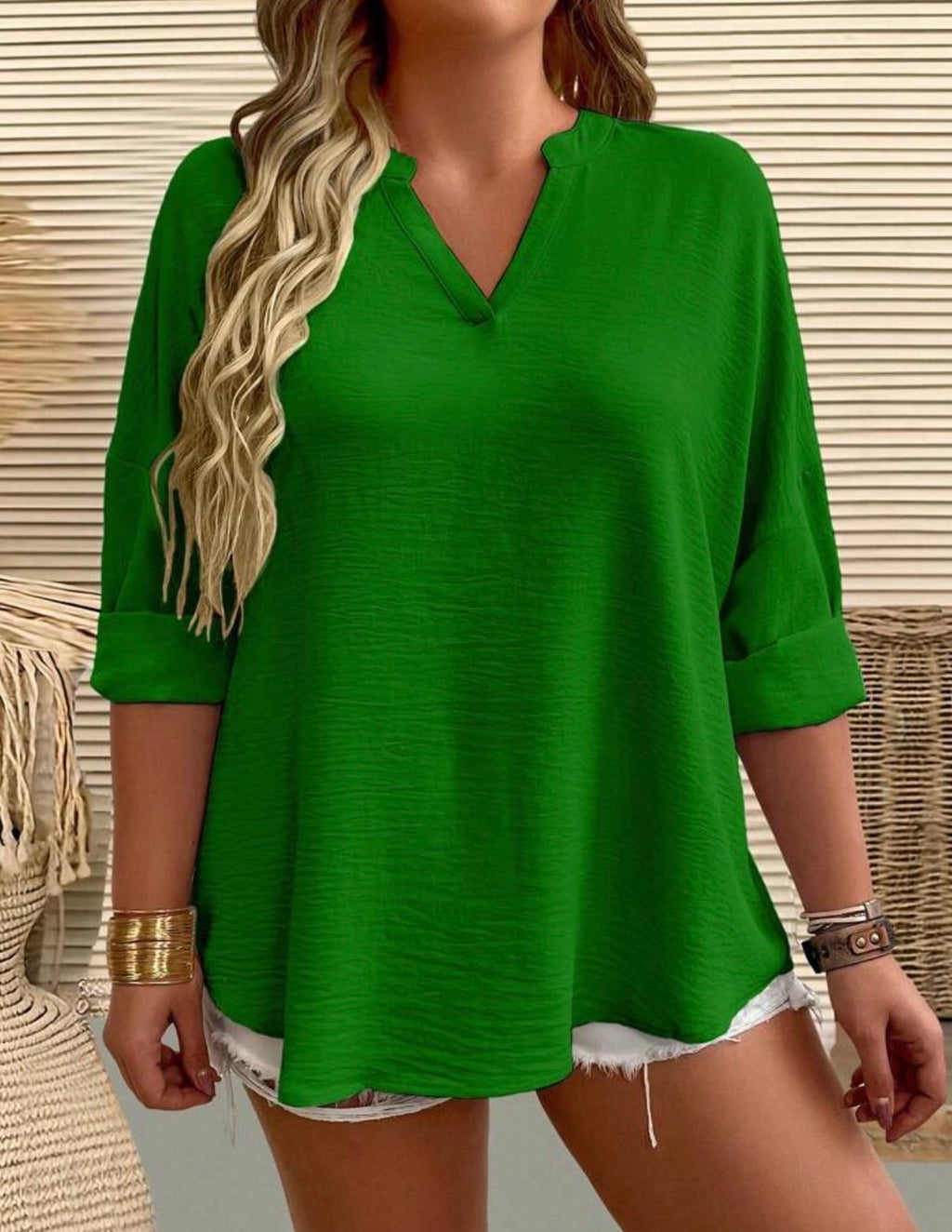CURVE-Everyday-Emerald-Green-Relaxed-Fit-Blouse-front-lifestyle