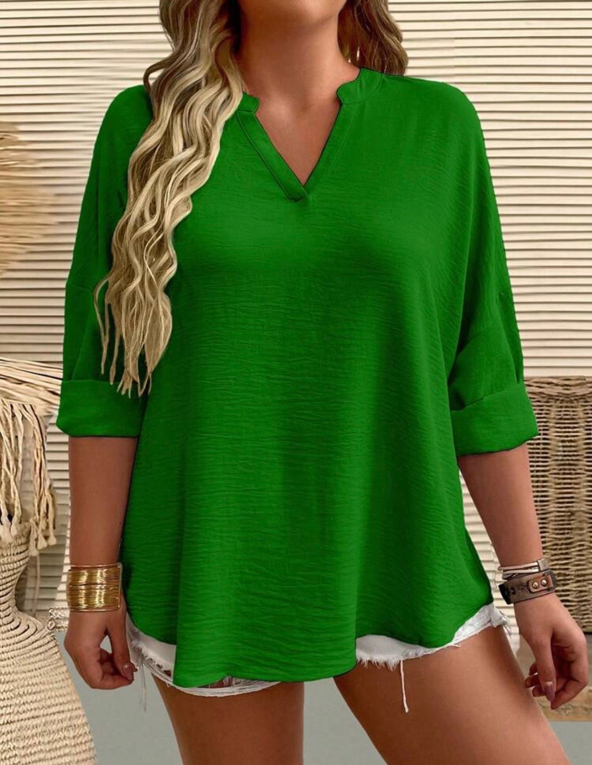 CURVE-Everyday-Emerald-Green-Relaxed-Fit-Blouse-front-lifestyle