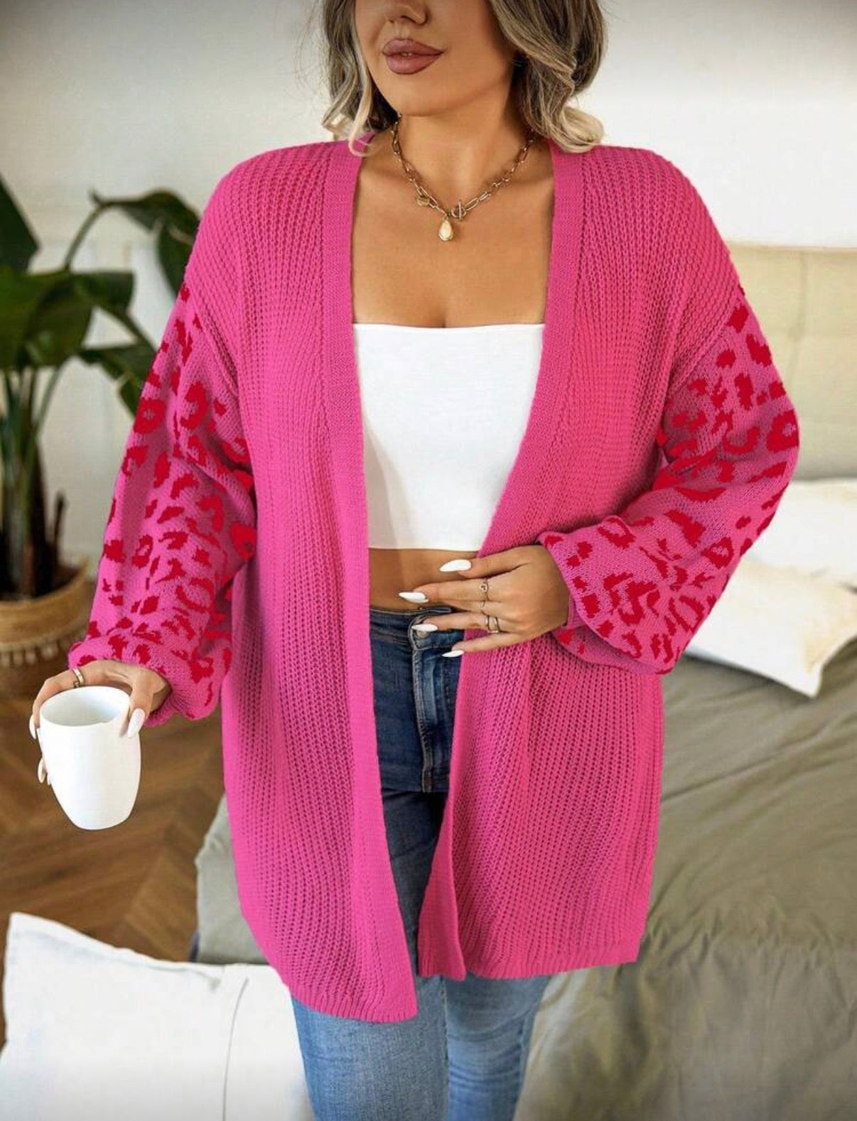 CURVE-Hot-Pink-Leopard-Sleeve-Statement-Cardigan-front-lifestyle