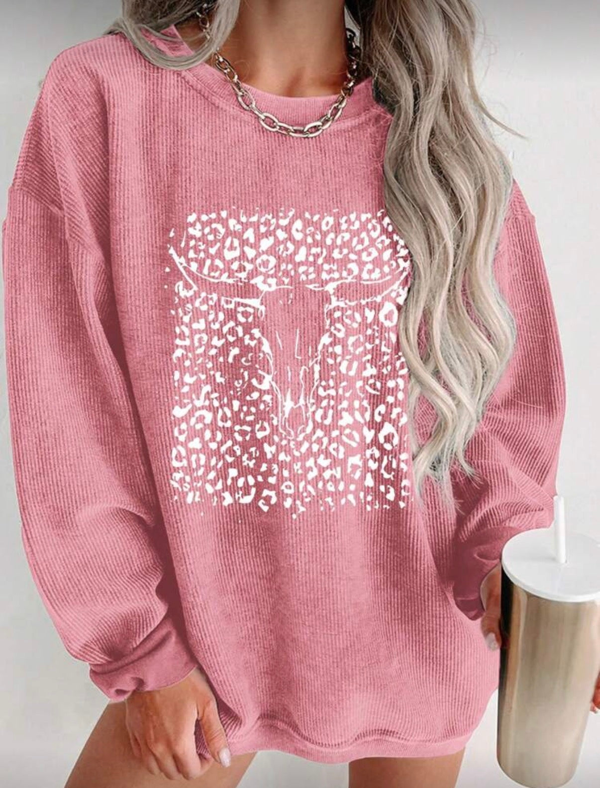 CURVE-Leopard-Bull-Graphic-Sweatshirt-Dusty-Pink-front