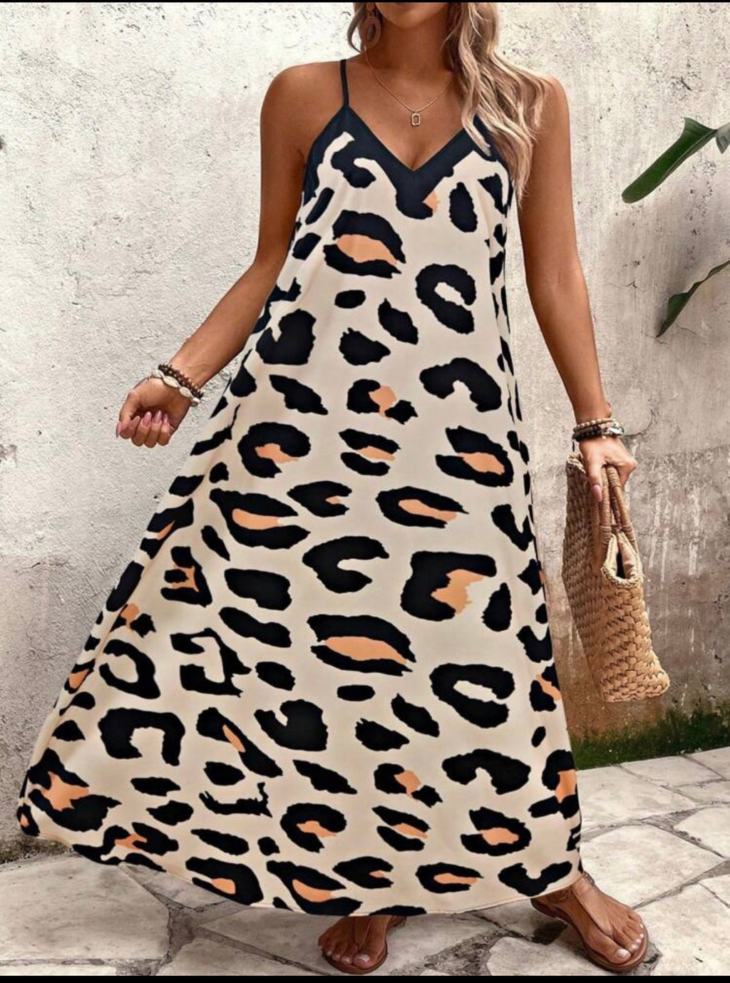 CURVE-Neutral-Black-Summer-Leopard-Maxi-Dress-front-lifestyle