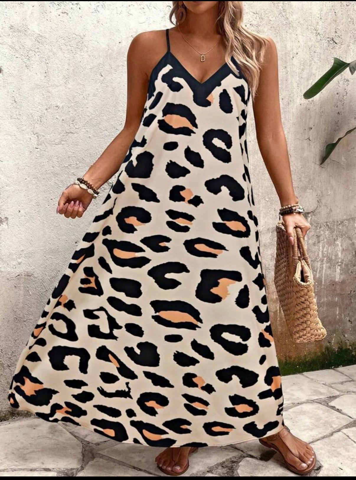 CURVE-Neutral-Black-Summer-Leopard-Maxi-Dress-front-lifestyle