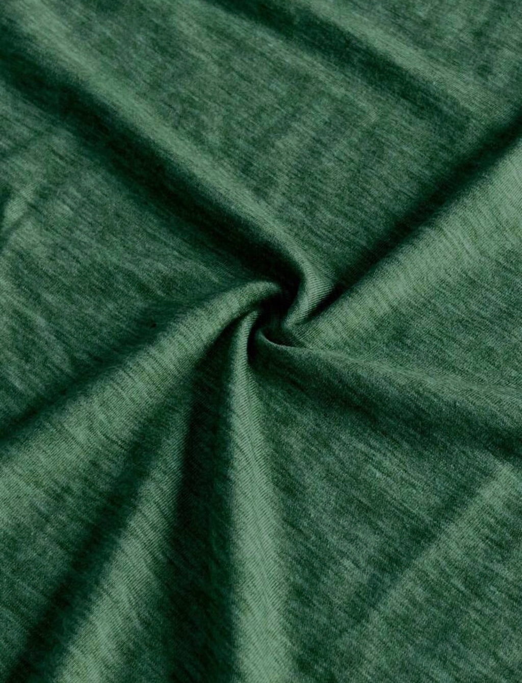 Clasic-Forest-Green-Longer-Length-Pocket-T-Shirt-material-detail