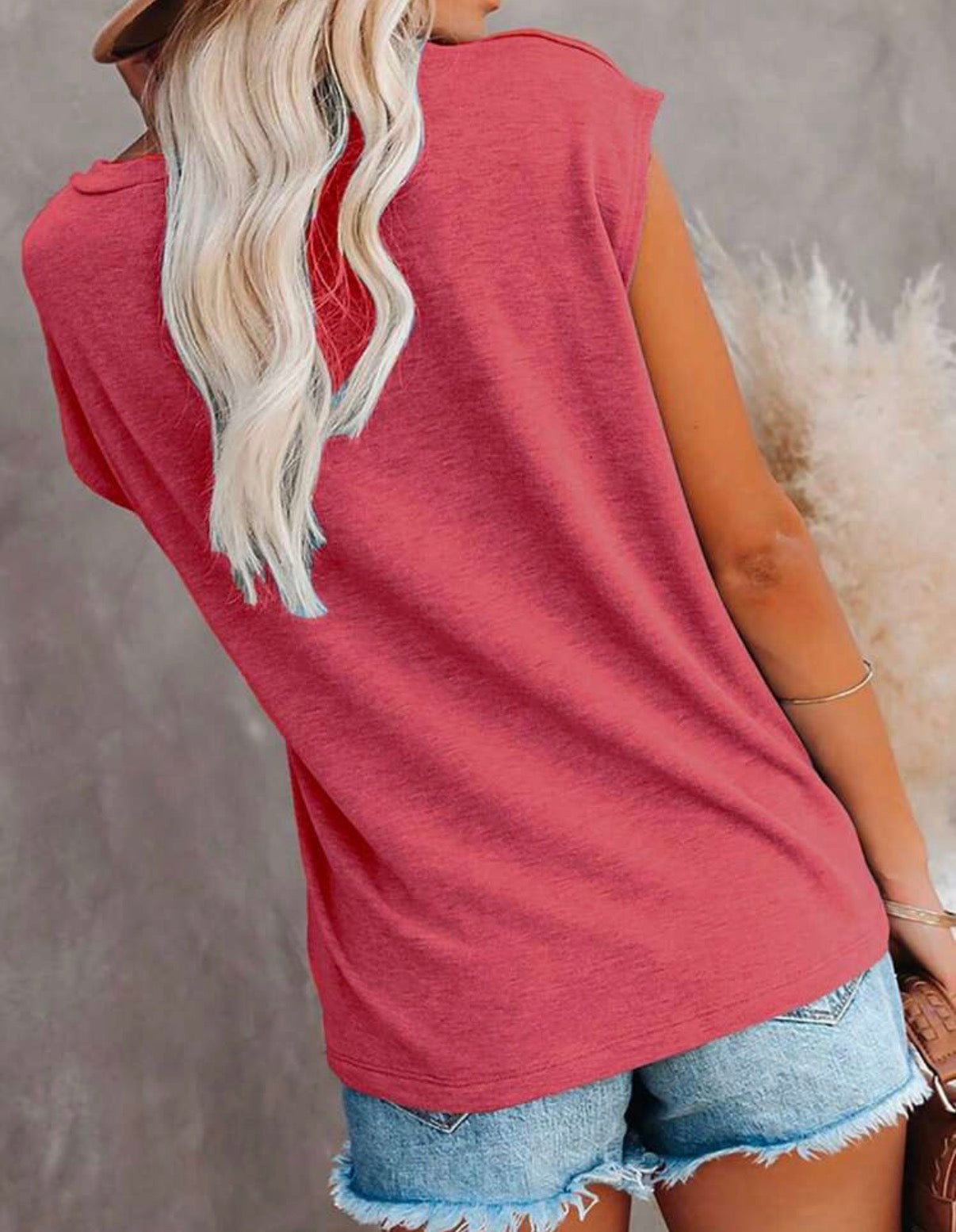 Classic-Rose-Pink-Pocket-T-Shirt-back