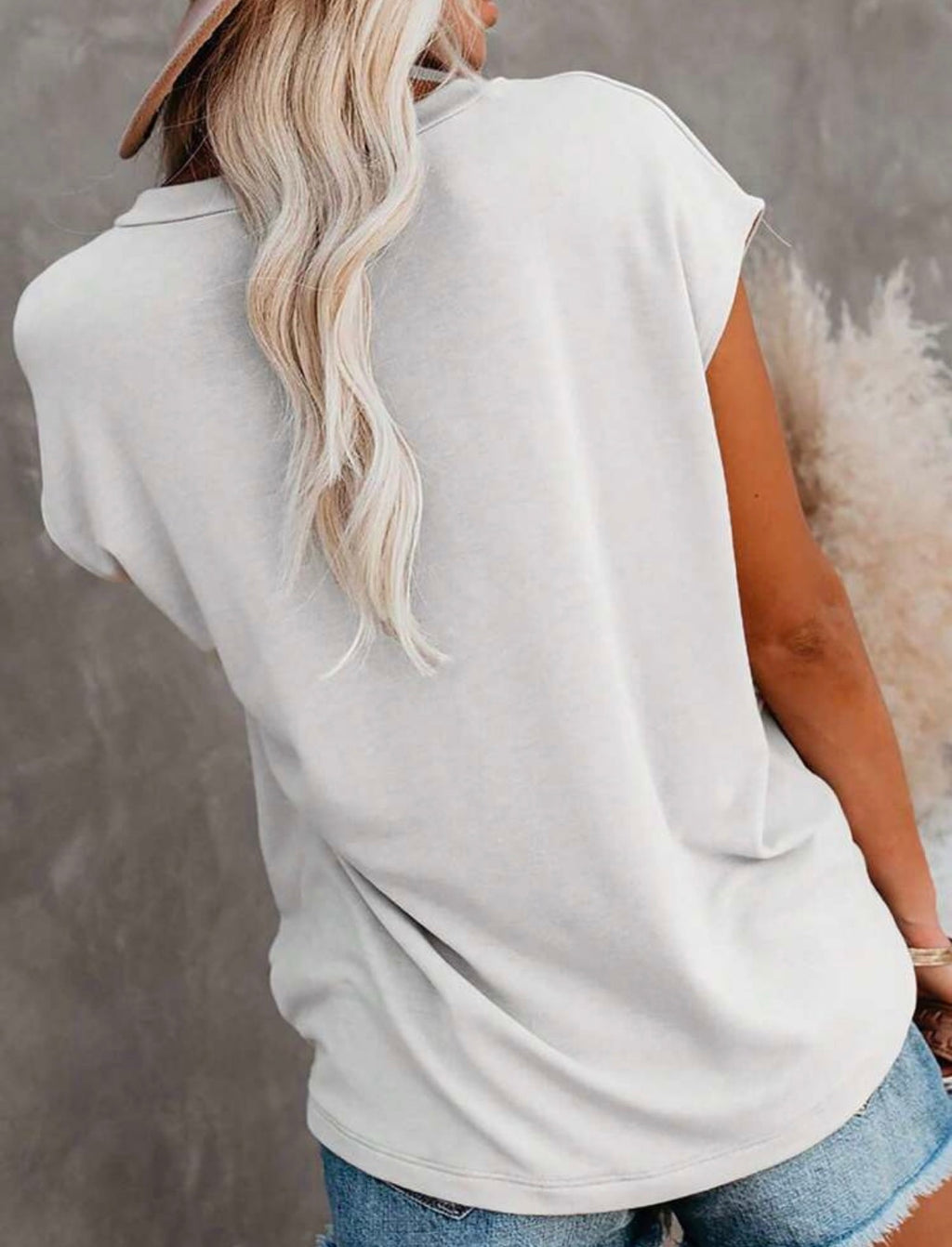 Classic-White-Pocket-T-Shirt-back
