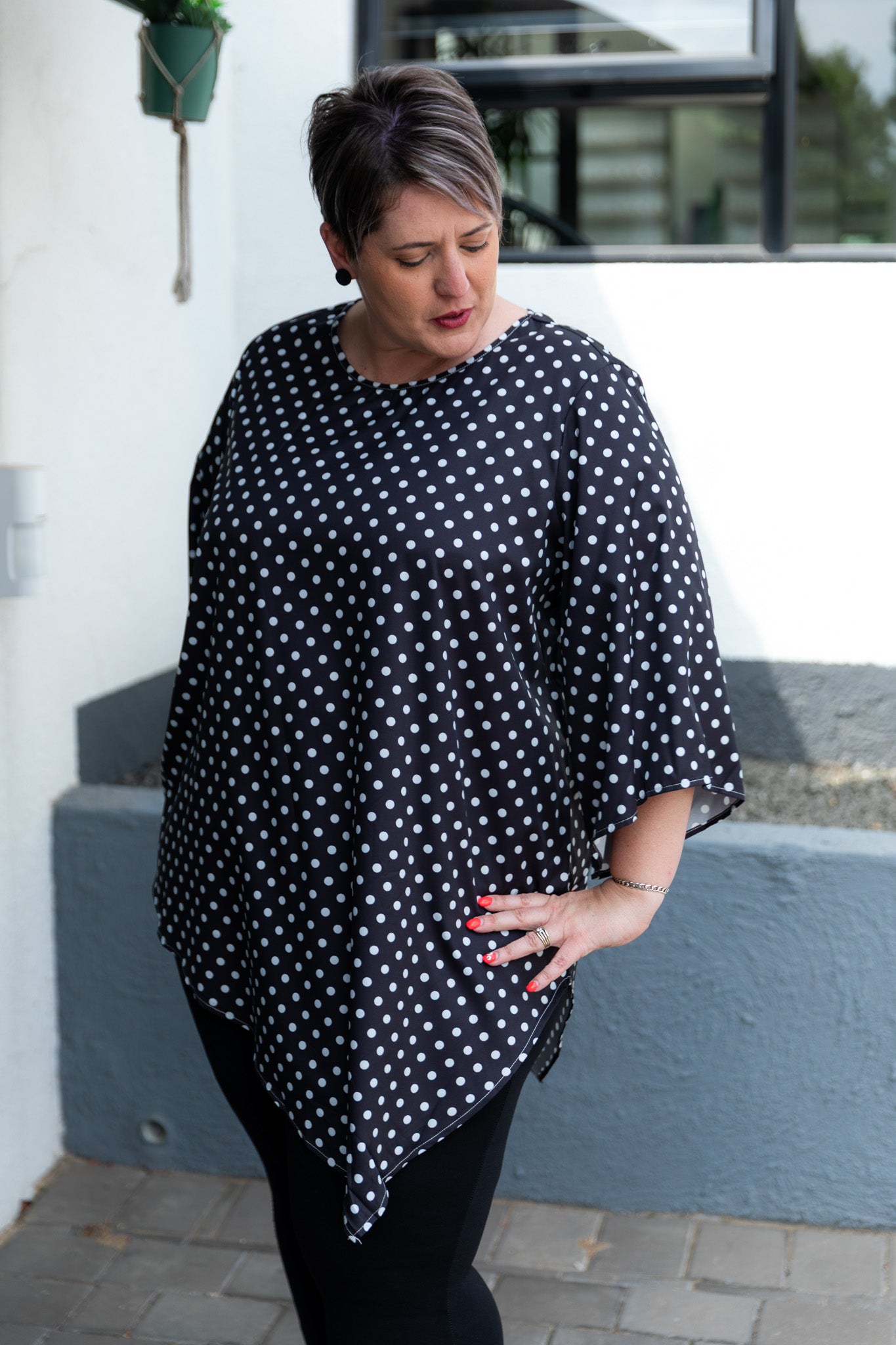 Curve-Polka-Dot-Asymmetrical-Tunic-front