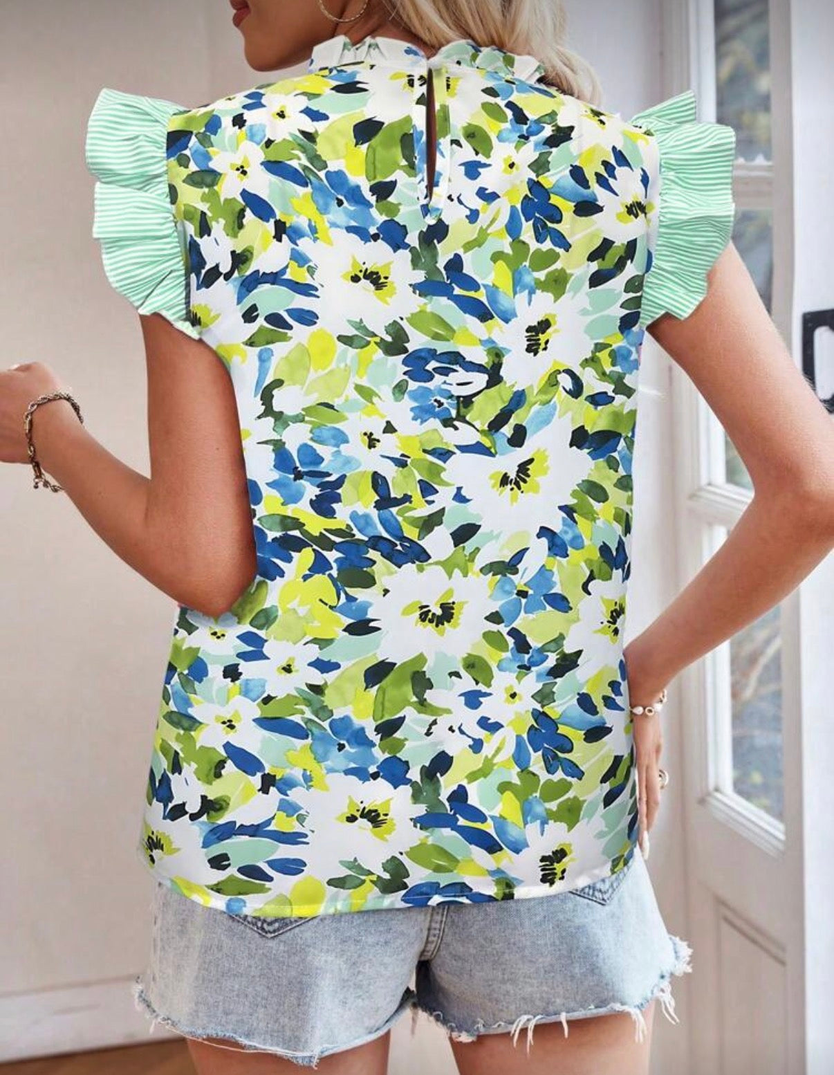 Floral-Blue-Green-Ruffle-Sleeve-Top-back