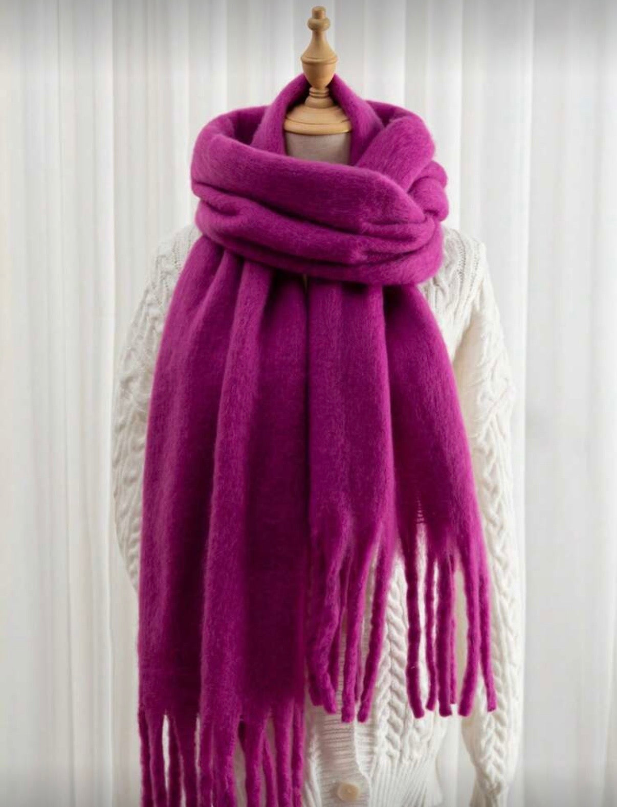 Plum-Purple-Solid-Knit-Scarf–front