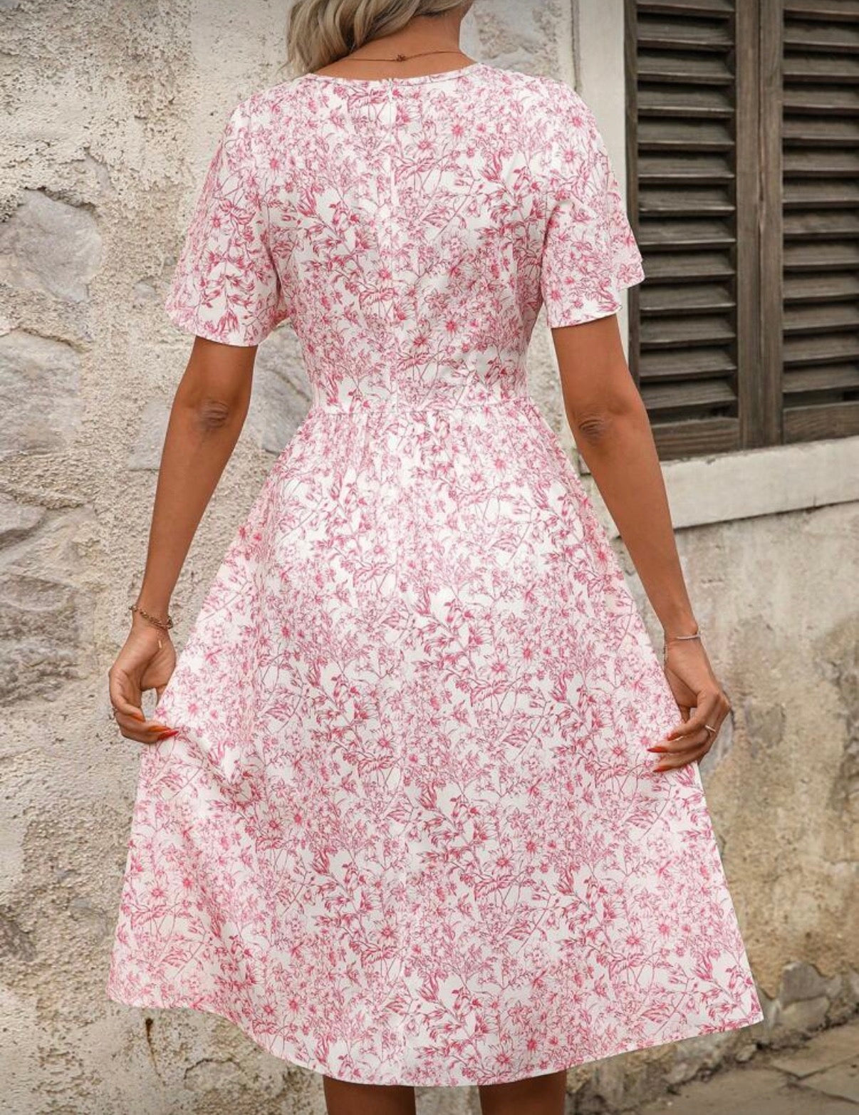 Romantic-Pink-floral-Dress-back