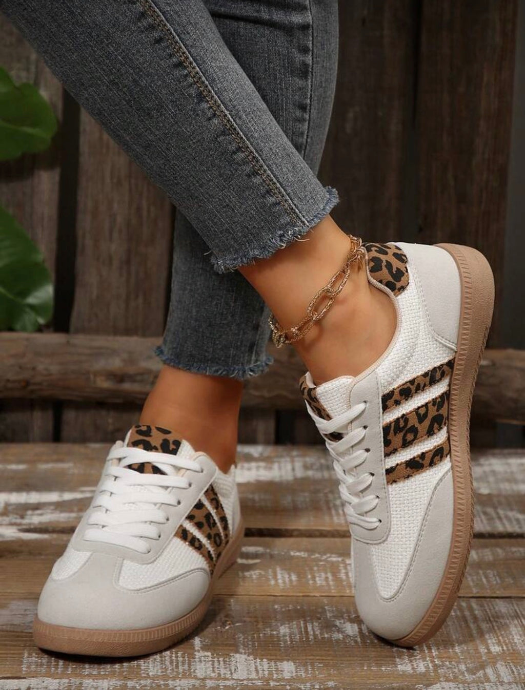 White-Leopard -Sneakers-front
