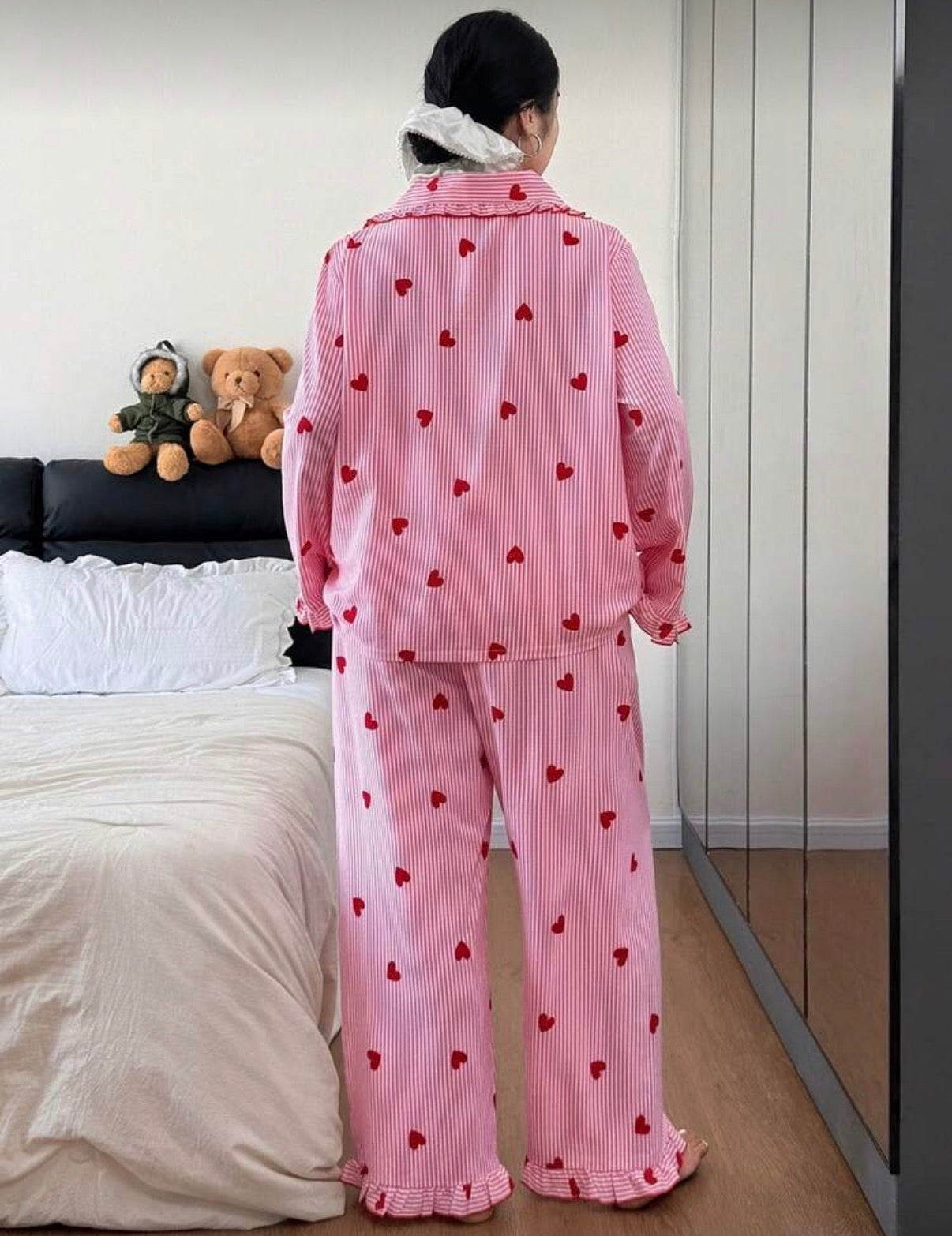 CURVE-Pink-Red-Heart-Stripe- Winter-Pajamas-set-back