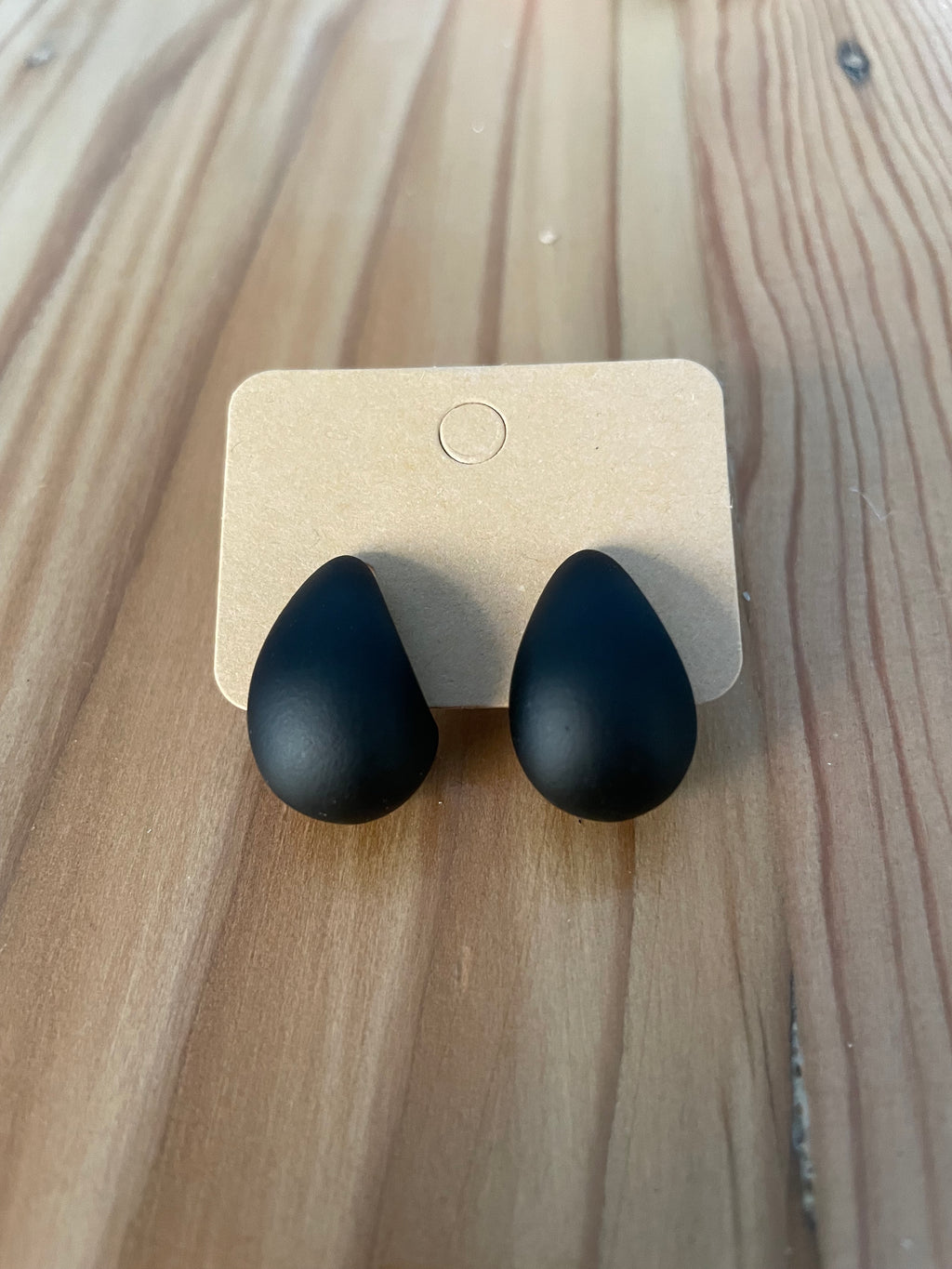 black-Teardrop-Stud-Earrings-black-lifestyle