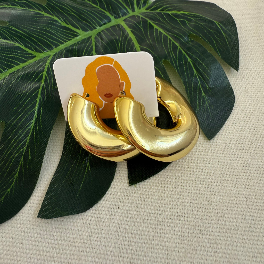 gold-Egyptian-thick-hoop-earings-large-size-side