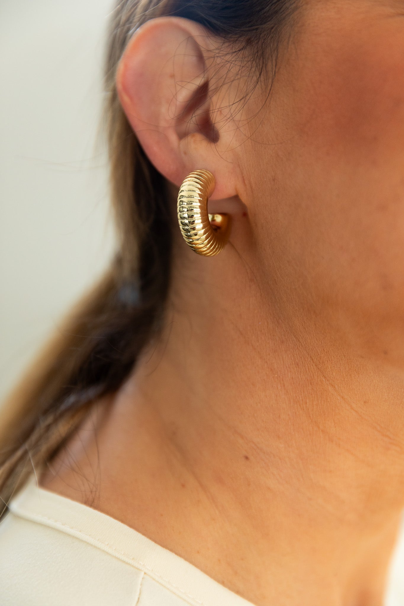 gold-hoop-earings-front