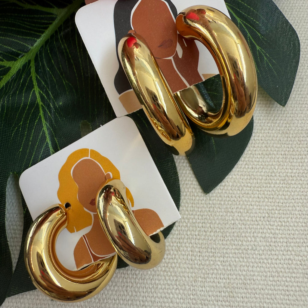 gold-thick-hoop-plain-earings-small-and-large-size