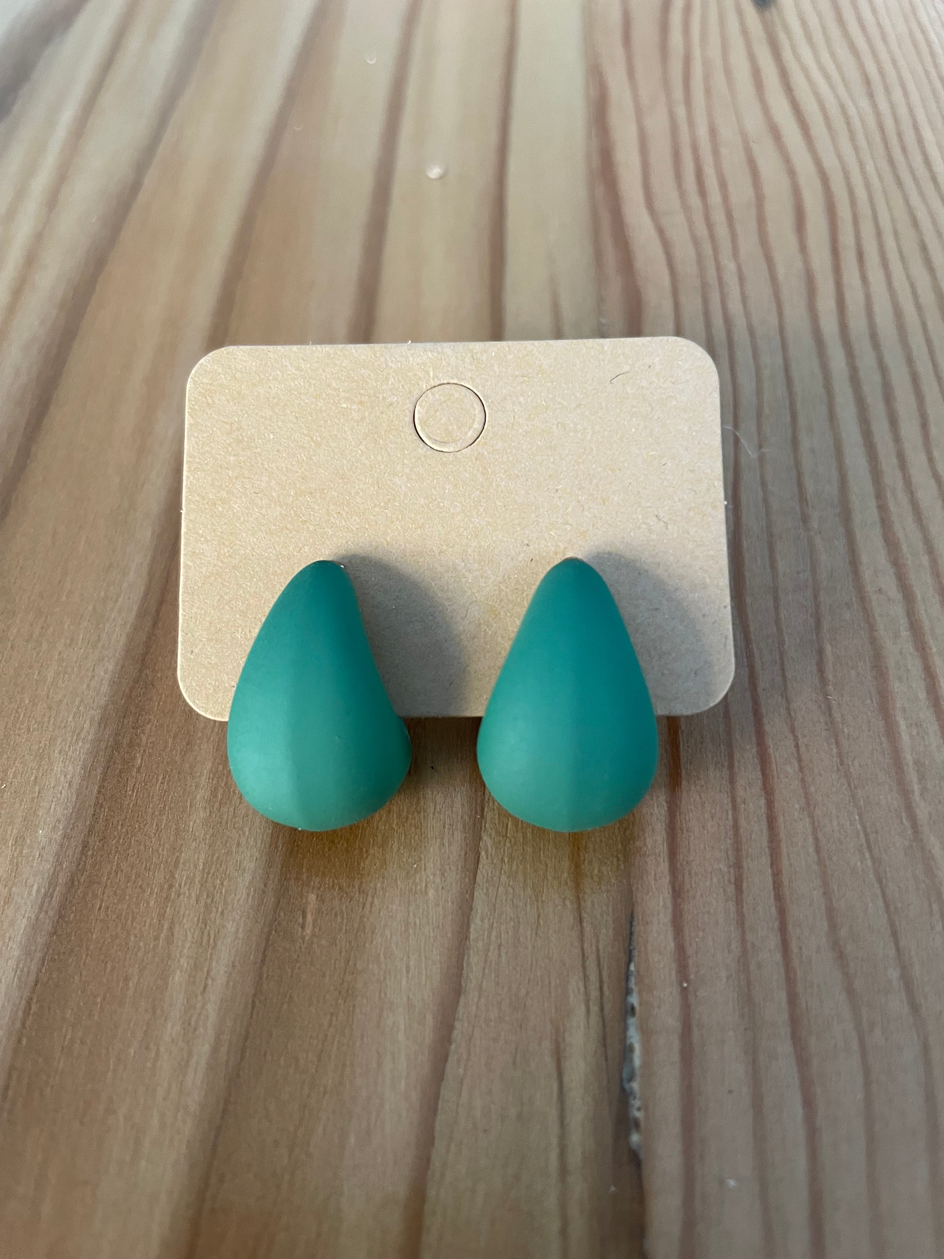 light-blue-Teardrop-Stud-Earrings-light-blue-colour