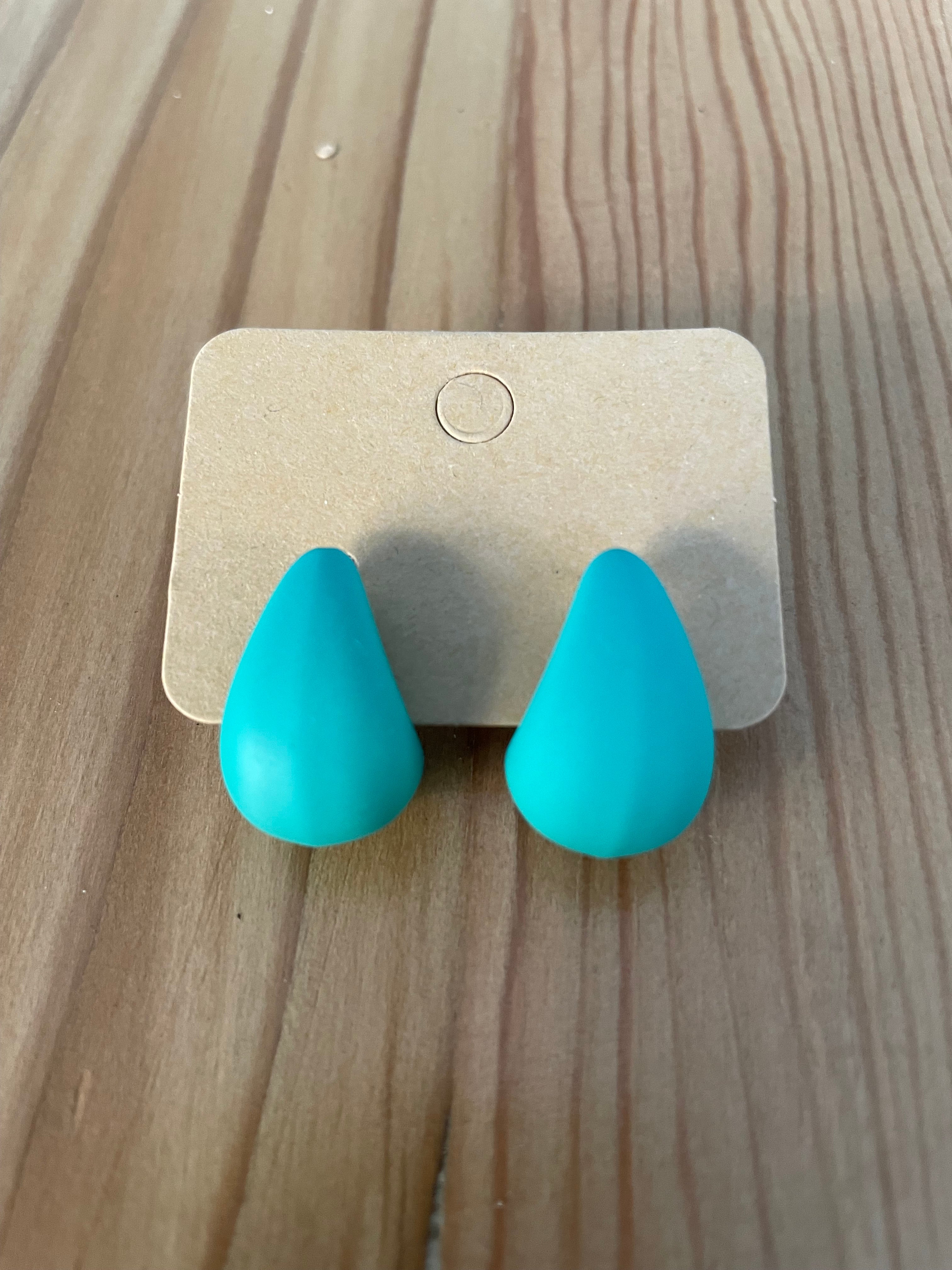 light-green-Teardrop-Stud-Earrings-light-green-colour